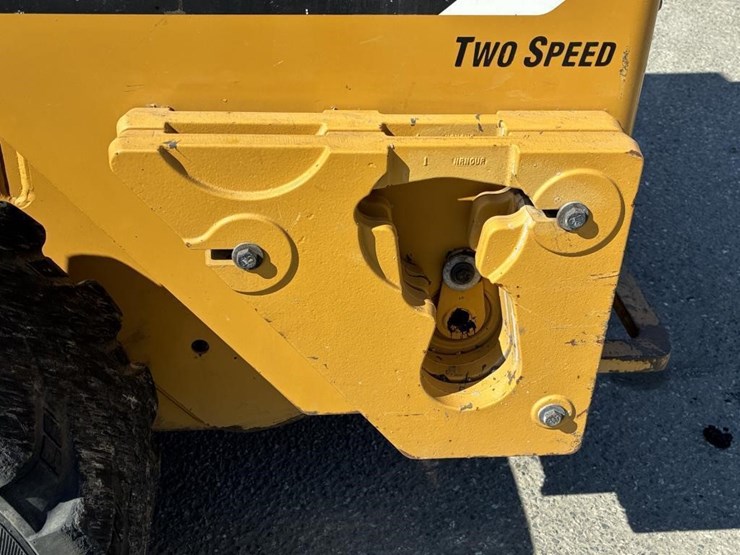 2015-caterpillar-272d-xhp-image-8