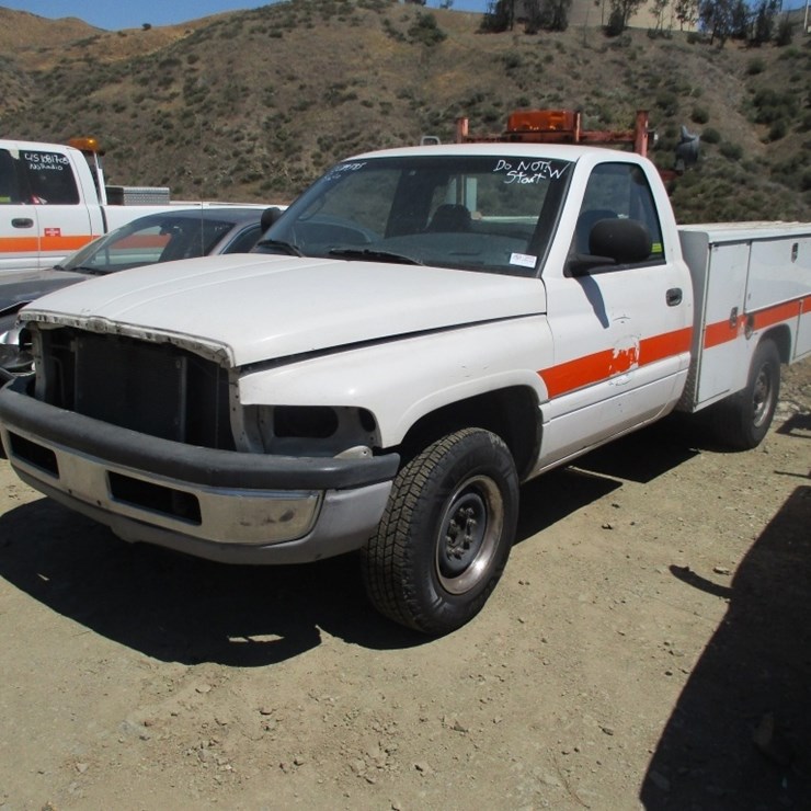 2002 DODGE RAM 2500