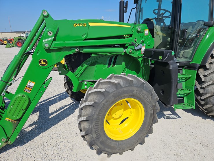 2022-john-deere-6130m-image-6