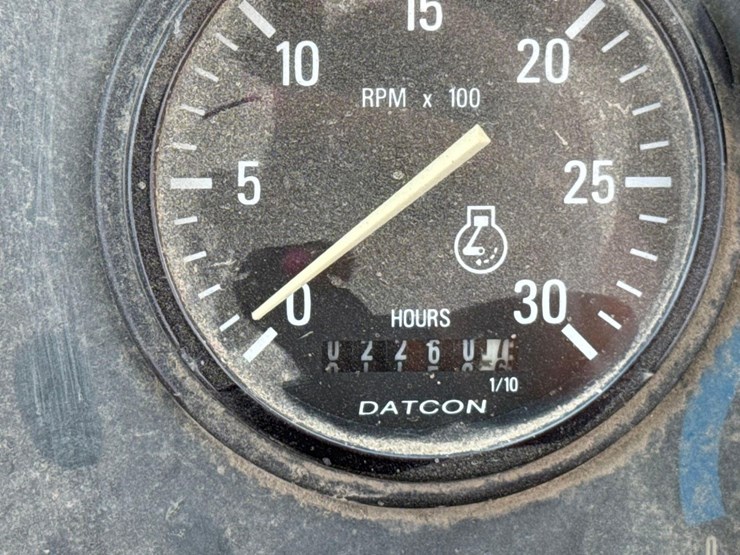 2000-deere-310se-image-31