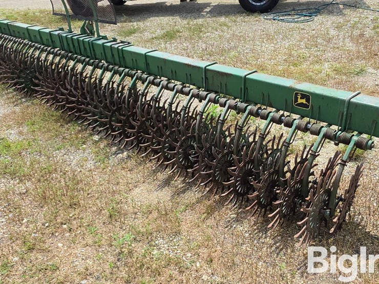 john-deere-400-image-5