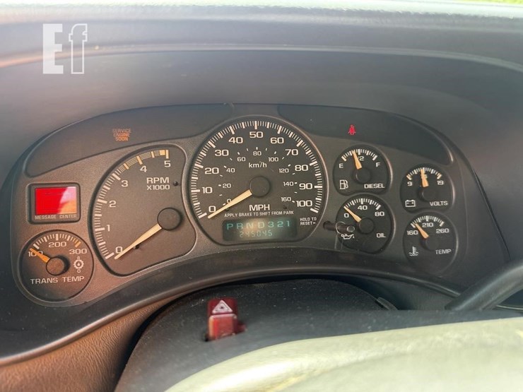 2001-chevrolet-3500hd-image-13
