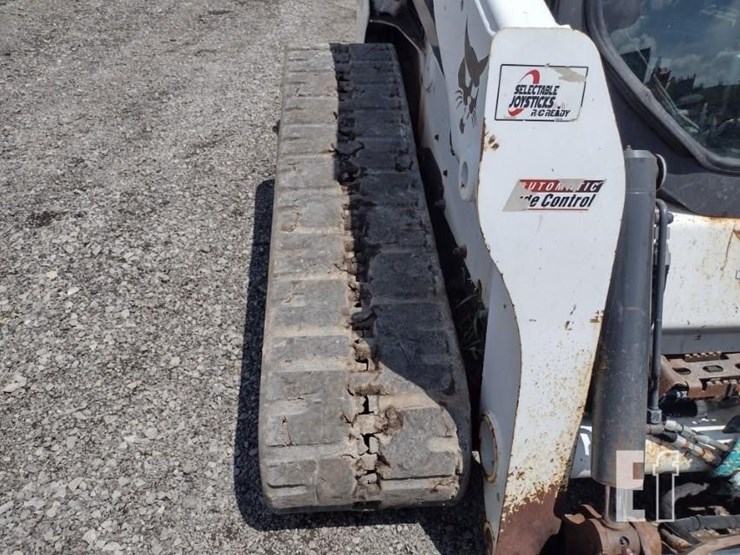 2021-bobcat-t770-image-37
