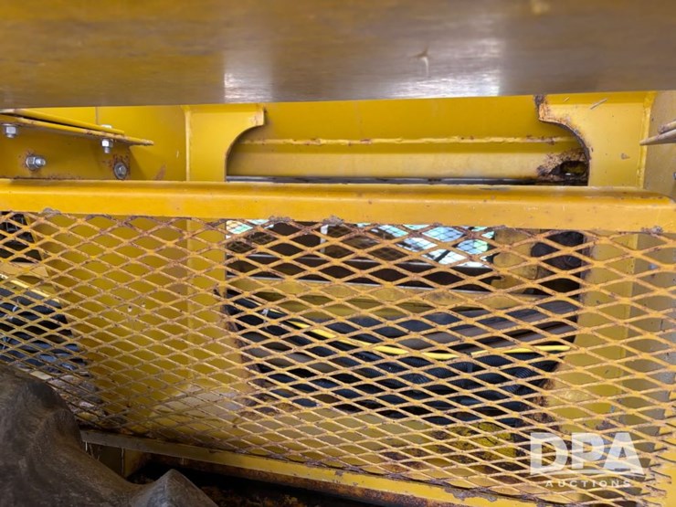 2006-john-deere-8-image-24