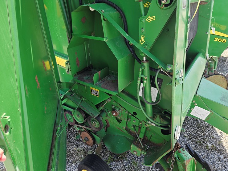 1998-john-deere-566-image-10