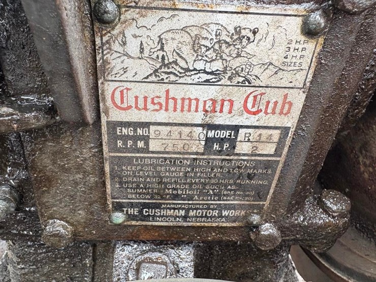 cushman--1-1/2-hp-w/pump-image-7