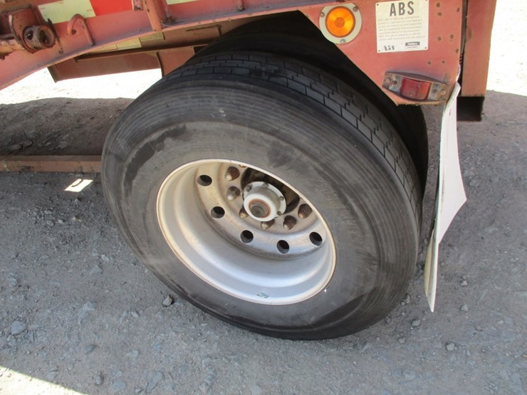 utility-flatbed-image-9