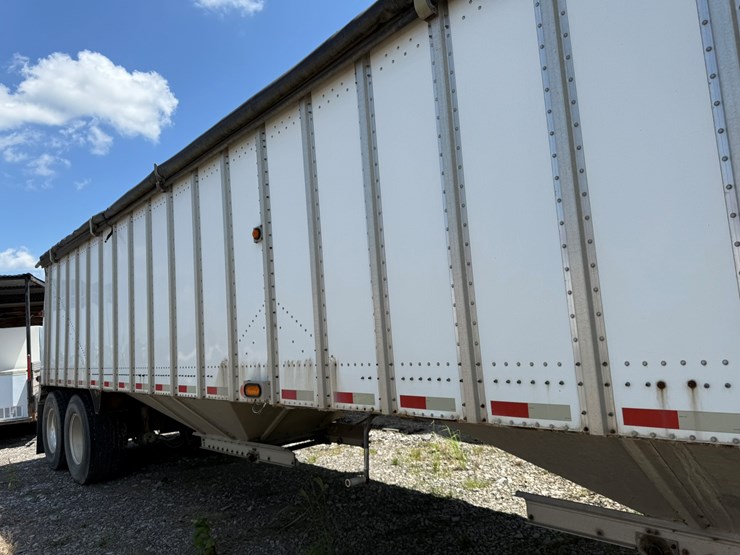 2011-merritt-42'-x-96"-image-42