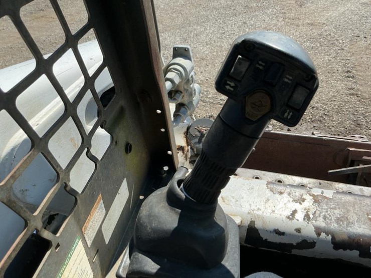 bobcat-t250-image-55