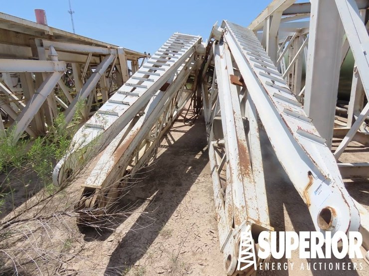 (r15-2)-superior-136'h-750,000#-shl-cantilever-mas-image-4