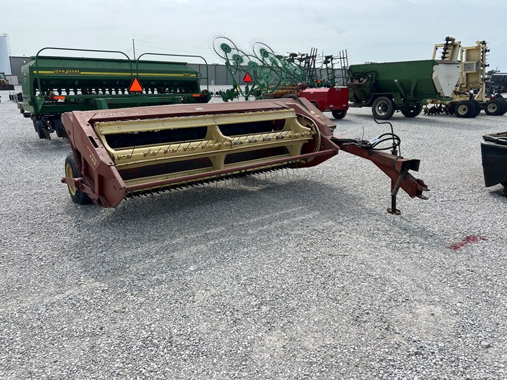 new-holland-489-image-1