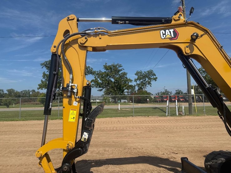 caterpillar-305cr-image-22