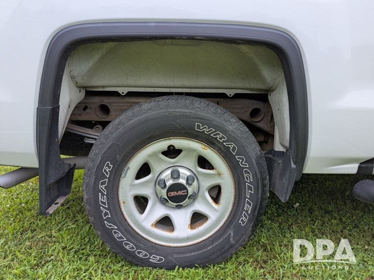 2016-gmc-sierra-pickup-(lt1366)-image-14