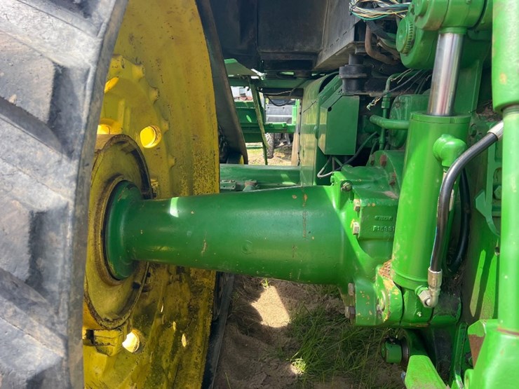 john-deere-8410t-image-12