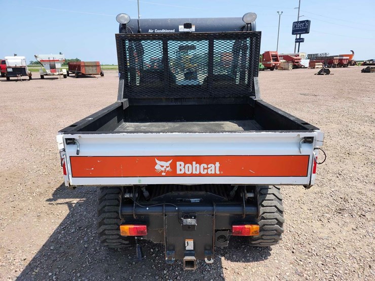 2016-bobcat-toolcat-5600-image-5