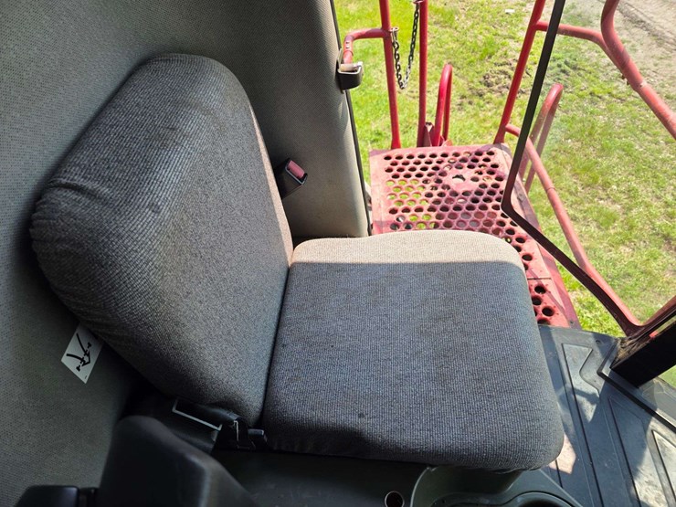 2002-case-ih-2388-image-86