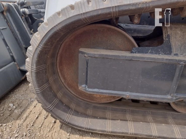2023-bobcat-t770-image-26