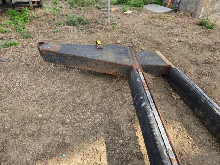 #2605-•-20'4"-barge-forks-image-6