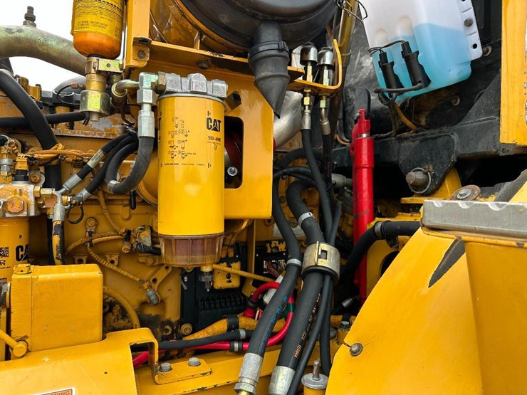 2007-caterpillar-c11-image-46