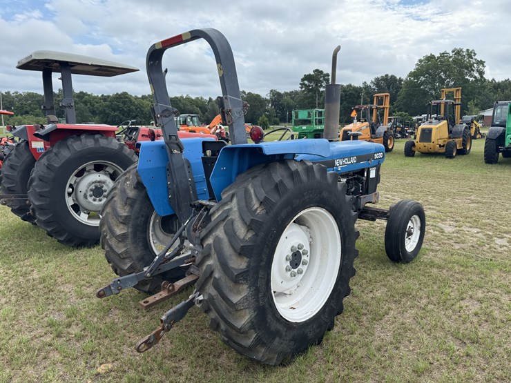 new-holland-5030-image-6