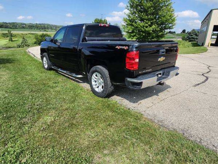 2015-chevrolet-silverado-1500-image-3