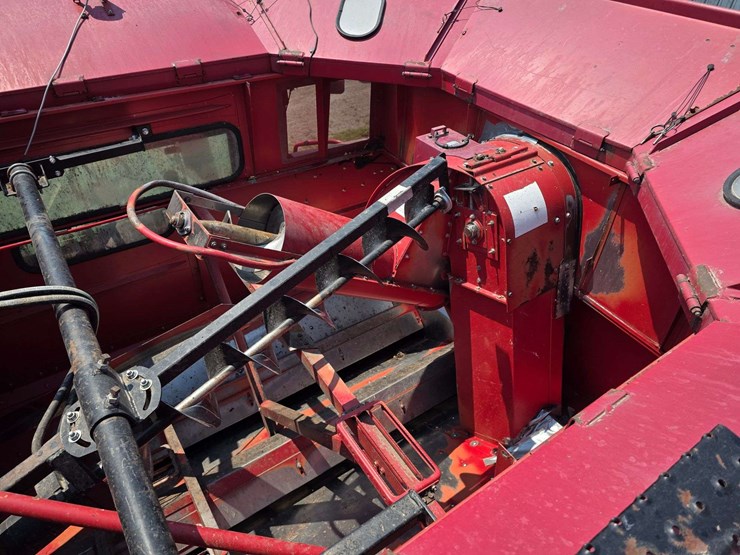 2002-case-ih-2388-image-50