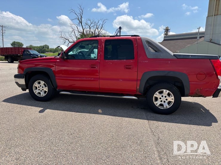 2005-chevy-avalanche-(dr11862)-image-13