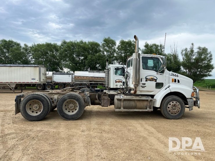 2006-sterling-day-cab-truck-(jn2505)-image-9