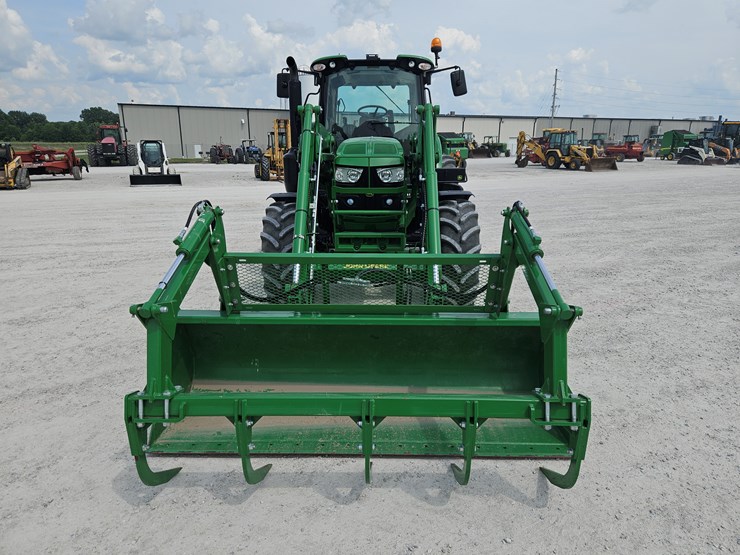 2022-john-deere-6140m-image-2