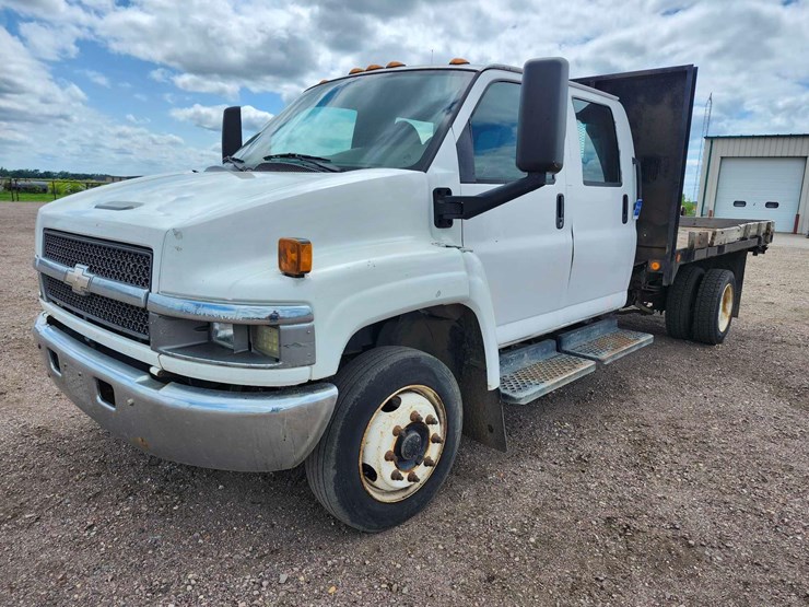 2007-chevrolet-c4500-chassis-image-1