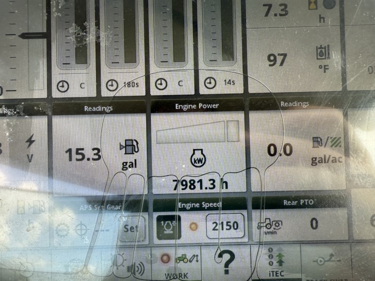 2014-john-deere-8270r-image-18