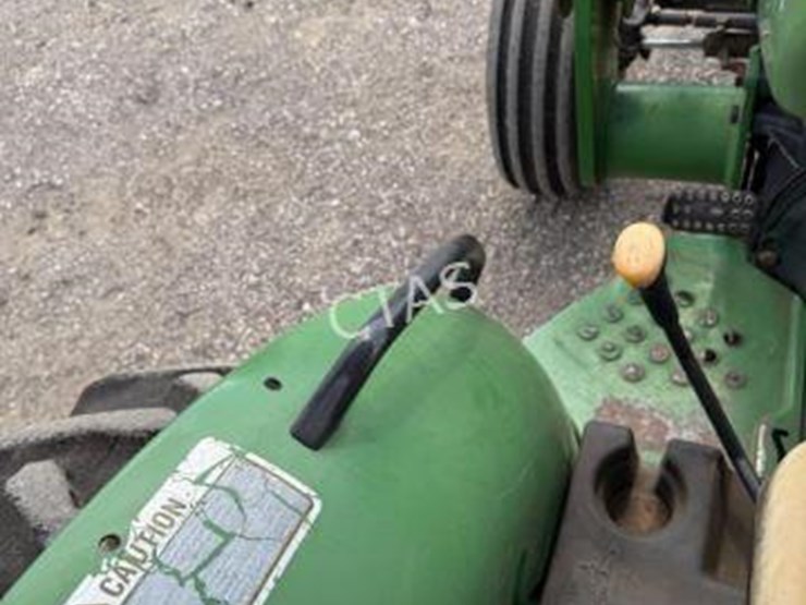 john-deere-5205-image-13