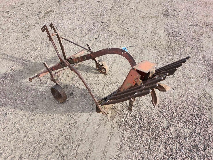 potato-plow-image-3