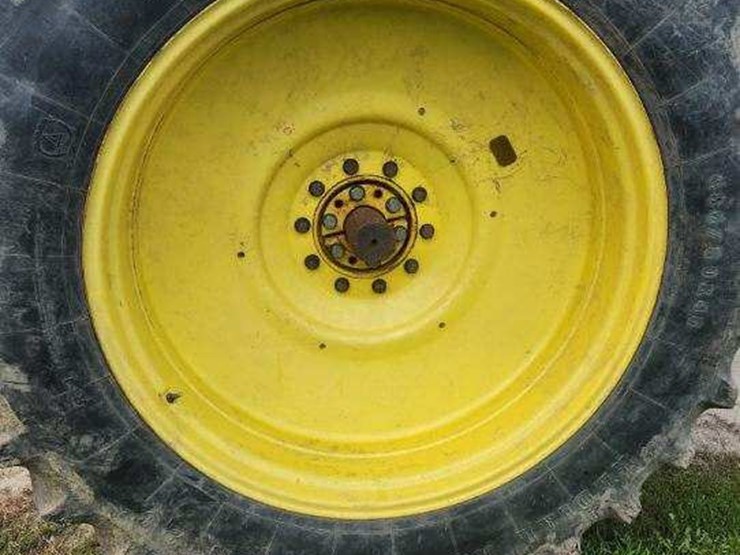 2000-john-deere-8310-image-11