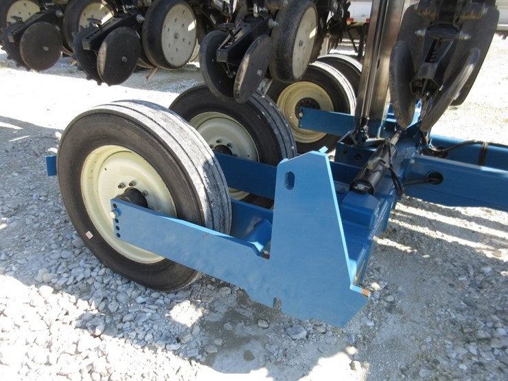 kinze-3600-image-5