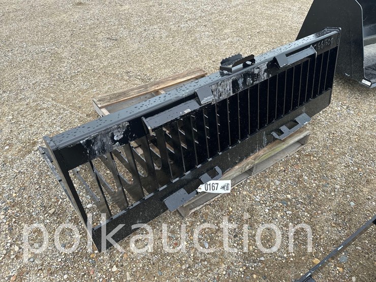 167---72"-fine-skeleton-bucket-low-side-image-2