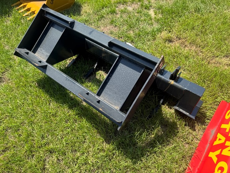 wolverine-rpr-12-72w-skid-steer-ripper-image-1
