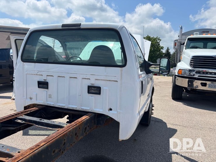 2003-ford-f450-image-26