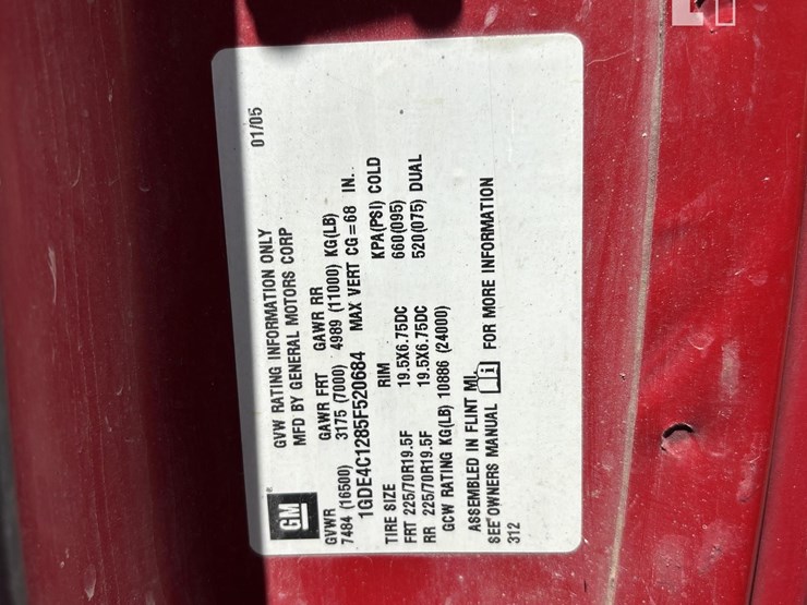 2005-gmc-c4500-wilson825-s1-image-22