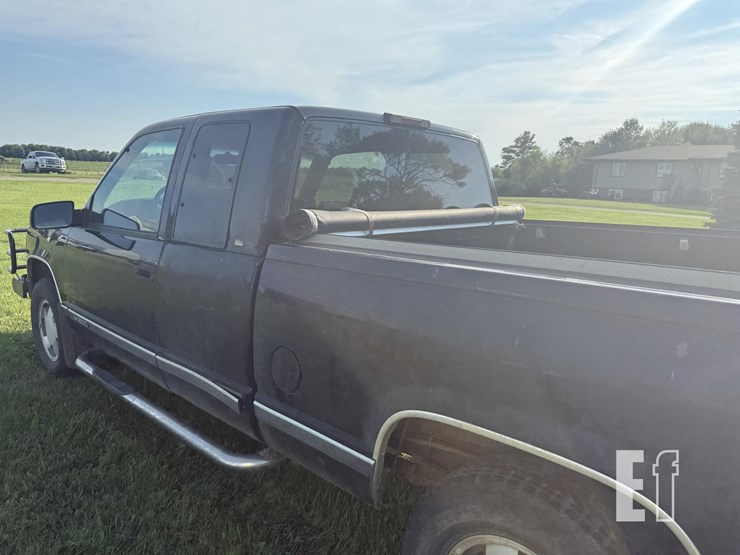 1998-chevrolet-1500-image-8