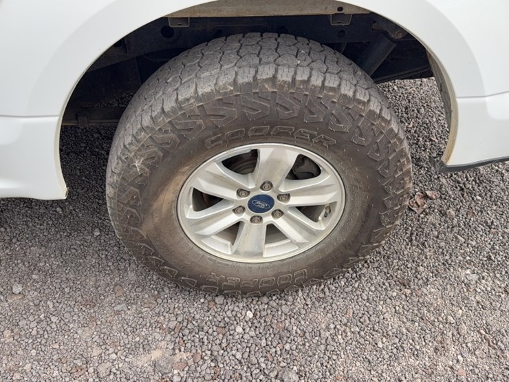 2019-ford-f150-image-13