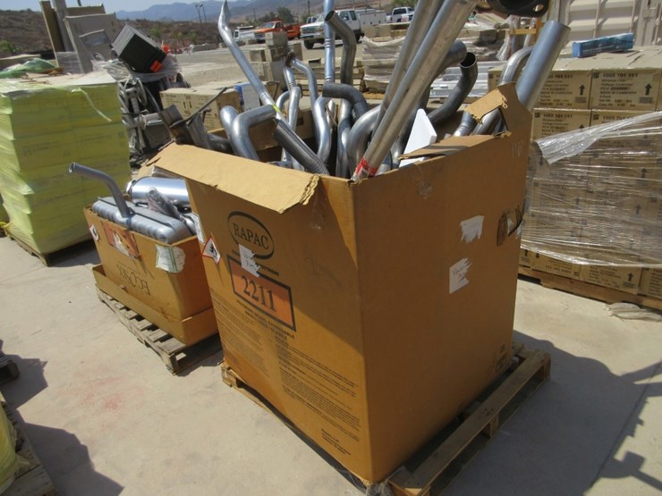 lot-of-misc-automotive-muffler/exhaust-parts-image-3