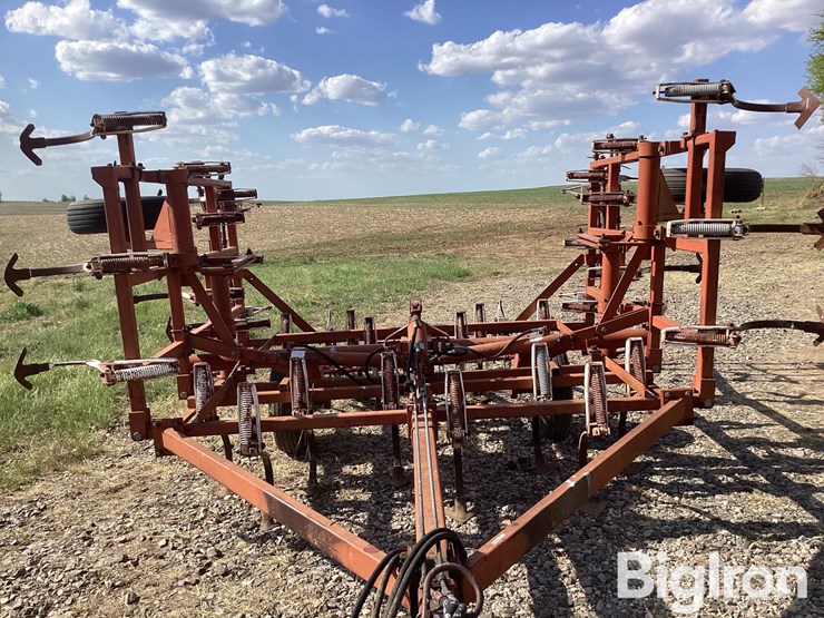 wil-rich-20'-field-cultivator-image-18