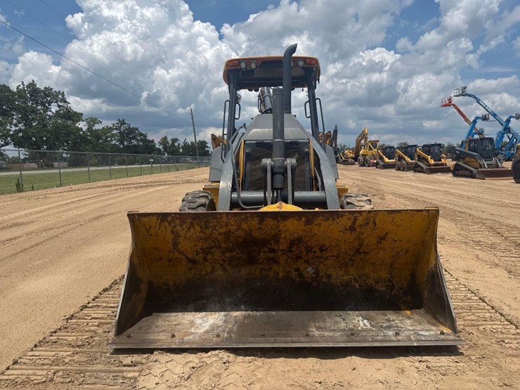 2018-deere-310sl-hl-image-3