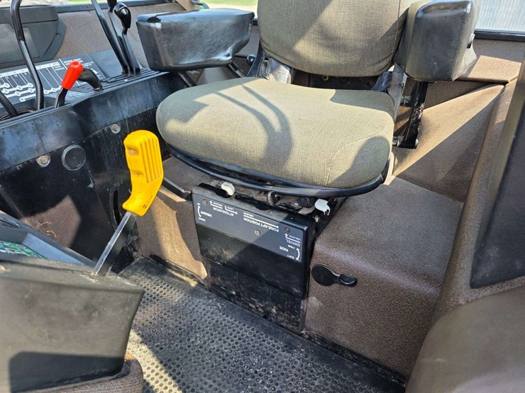 1990-john-deere-4455-image-52
