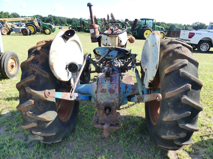 ford-4000-image-7