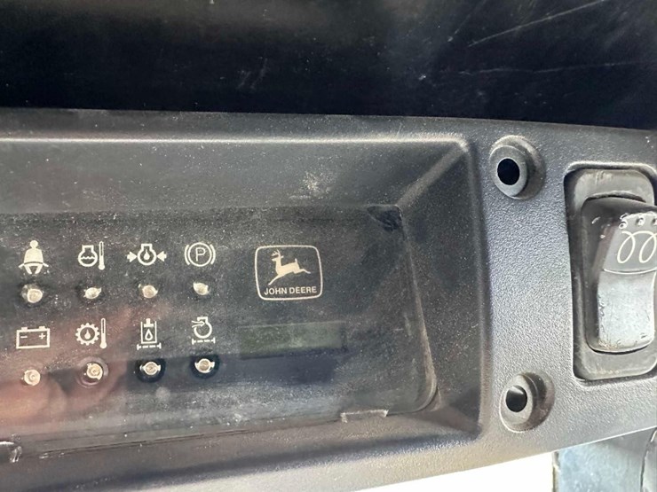 deere-250-image-25