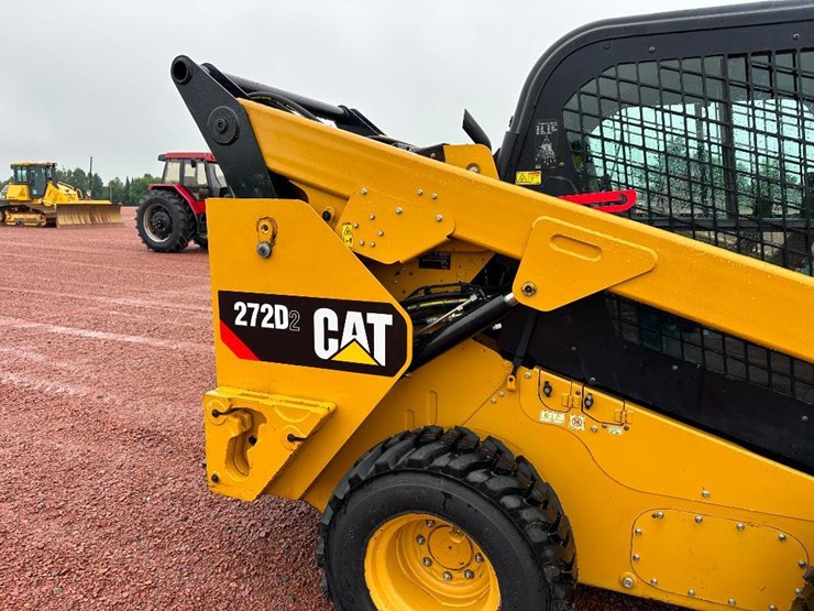 2018-caterpillar-272d2-image-17