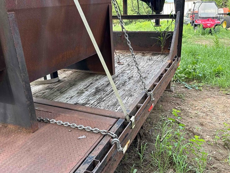 2007-pj-78-1/2”-x-25-1/2ft-gooseneck-flatbed-trailer-image-16