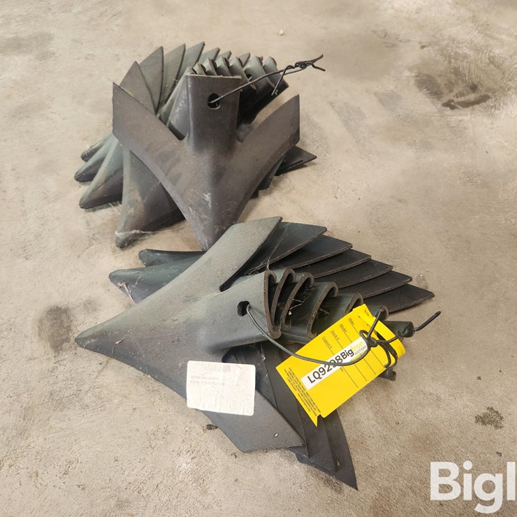 Nichols Quick Change Ultra Wing 10" Shovels
